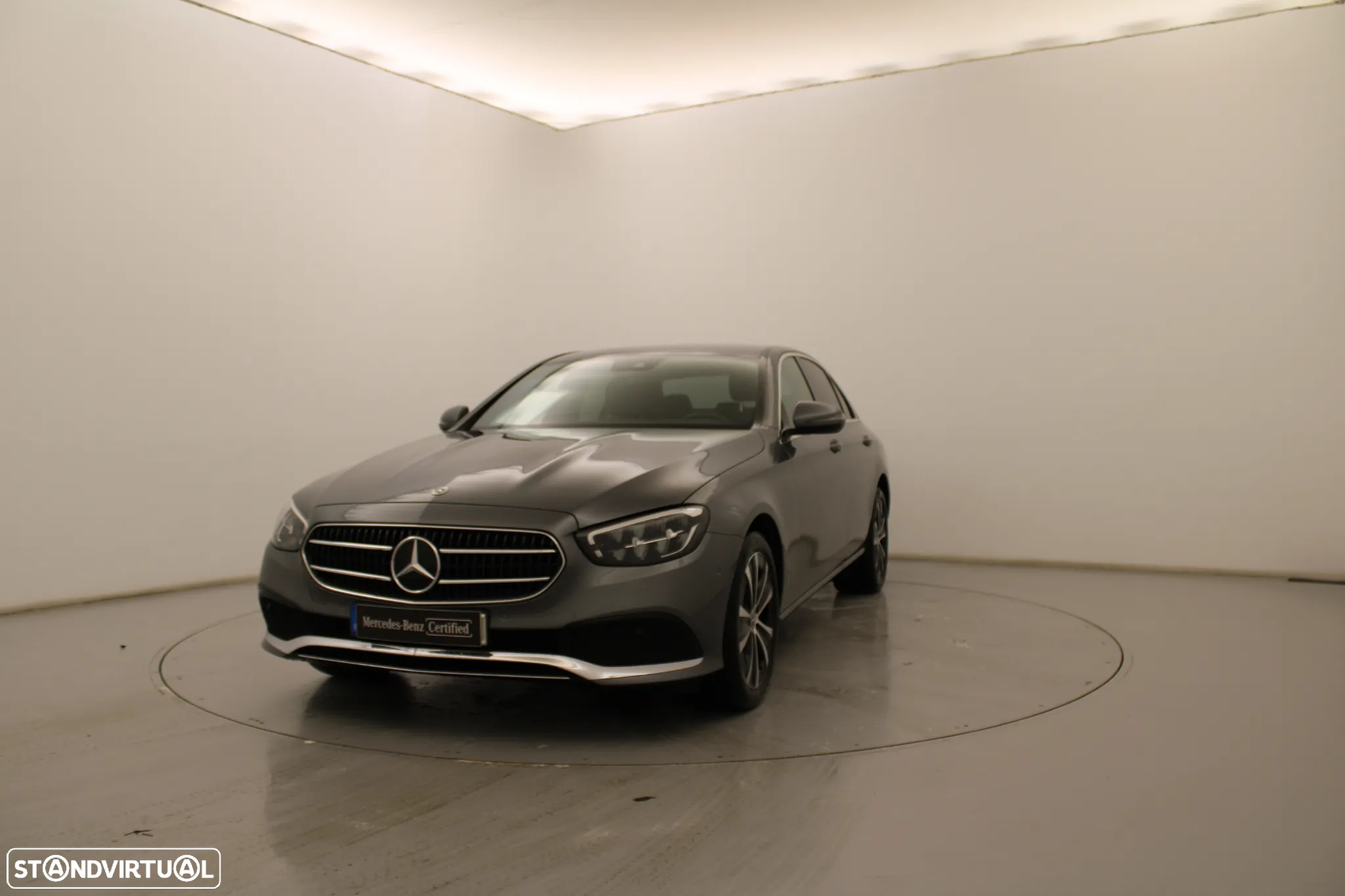 Mercedes-Benz E 300 de Avantgarde - 5