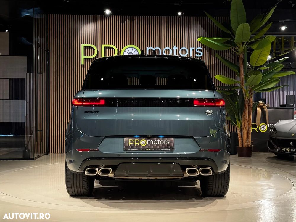 Land Rover Range Rover Sport 4.4 V8 P530 First Edition - 4