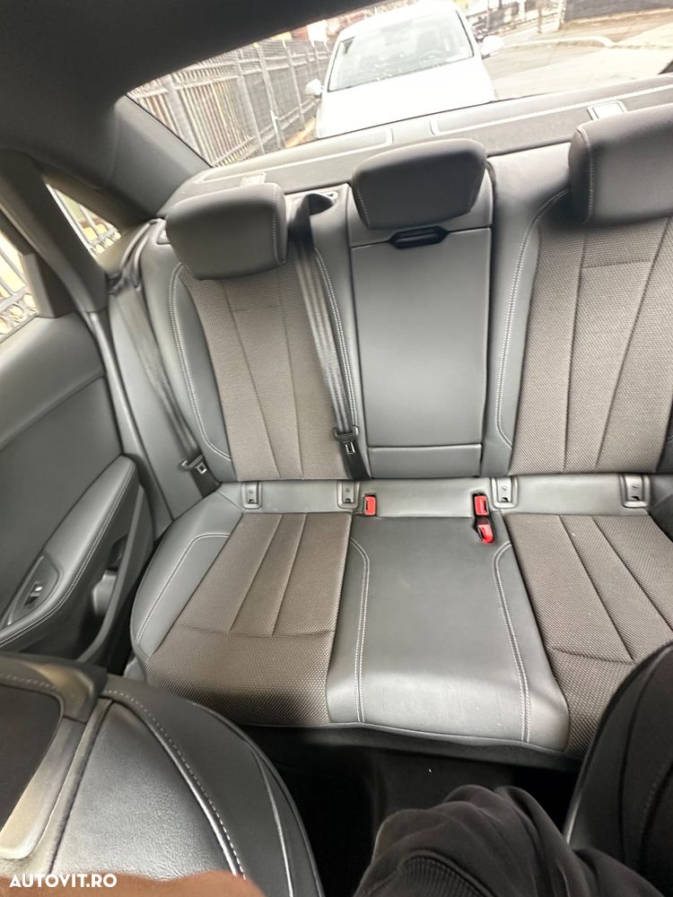 Audi A4 Limuzina 40 TDI quattro S tronic MHEV S Line - 11