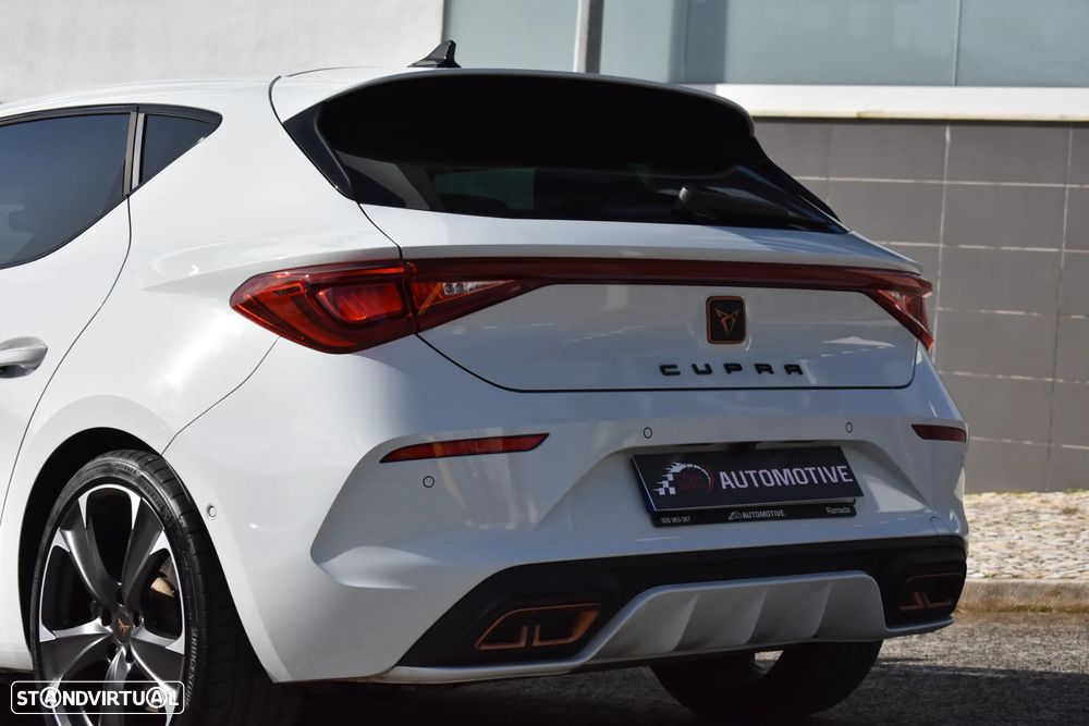 Cupra Leon 1.4 e-Hybrid VZ DSG - 7