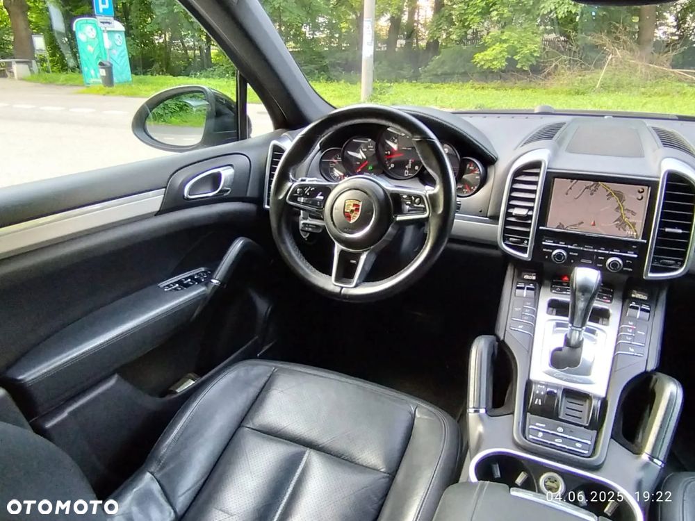 Porsche Cayenne Diesel - 12