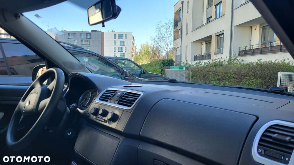 Skoda Roomster - 12