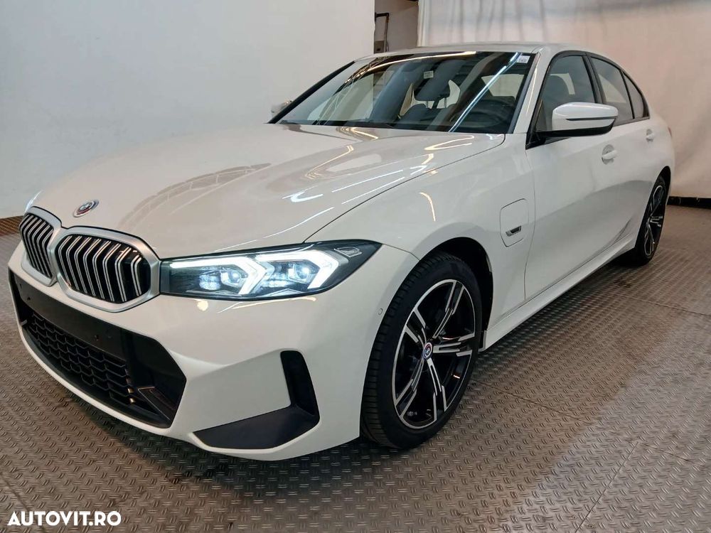 BMW Seria 3 320e Aut. M Sport - 3
