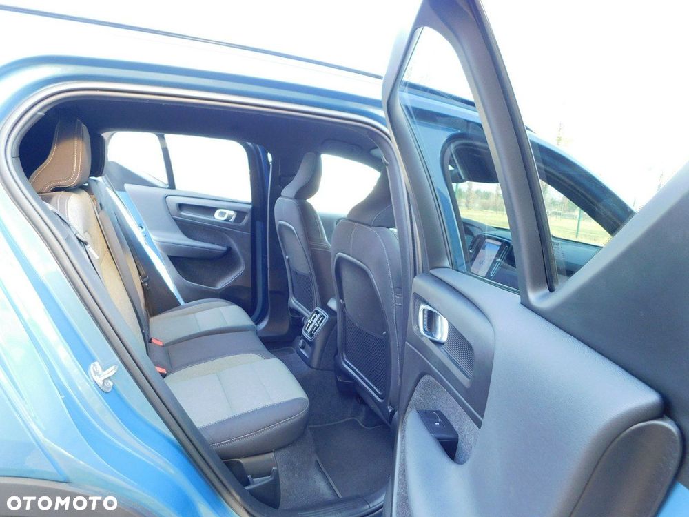 Volvo XC 40 - 11