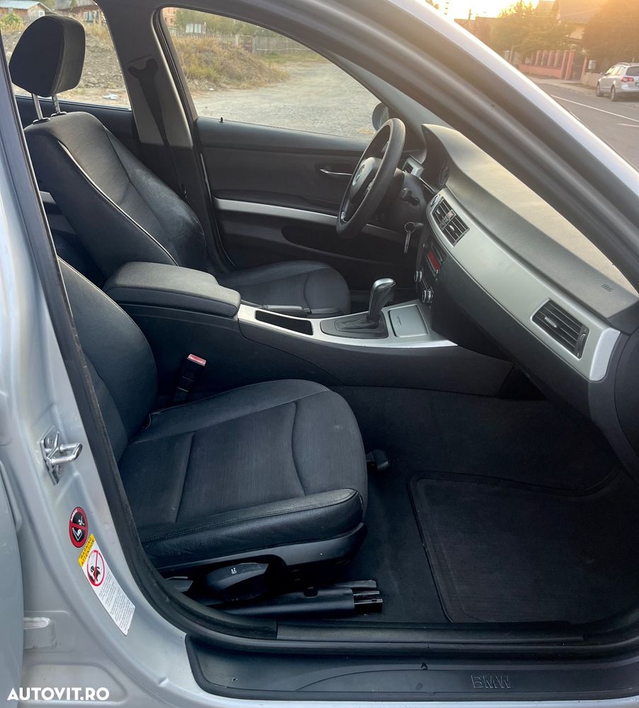 BMW Seria 3 320d DPF Aut. - 9