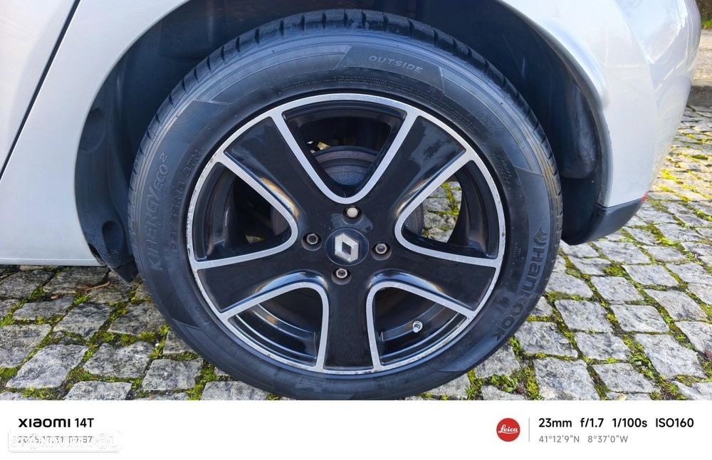 Renault Clio 1.2 16V 75 Collection - 22