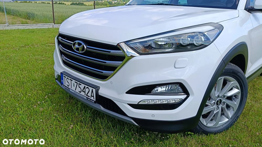 Hyundai Tucson 1.7 CRDI BlueDrive Style 2WD - 6
