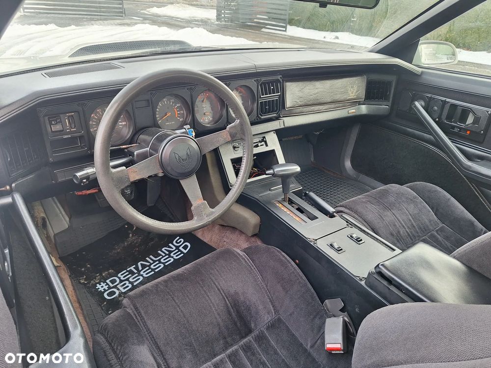 Pontiac Firebird - 19