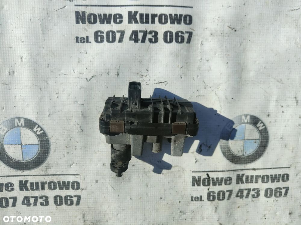 BMW F10 F30 F20 E90 2.0d N47 Nastawnik turbosprężarki 6NW01043004 - 2