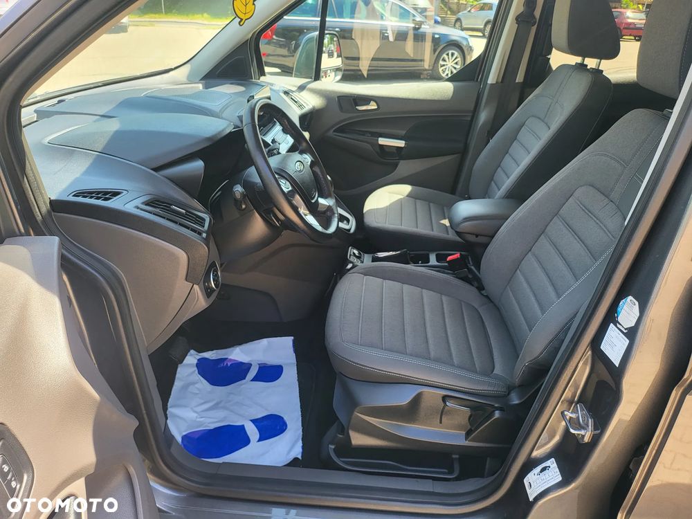 Ford Tourneo Connect Grand - 18