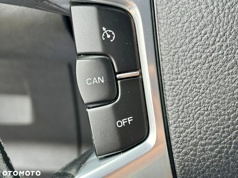 Ford Galaxy 2.0 FF Titanium - 26