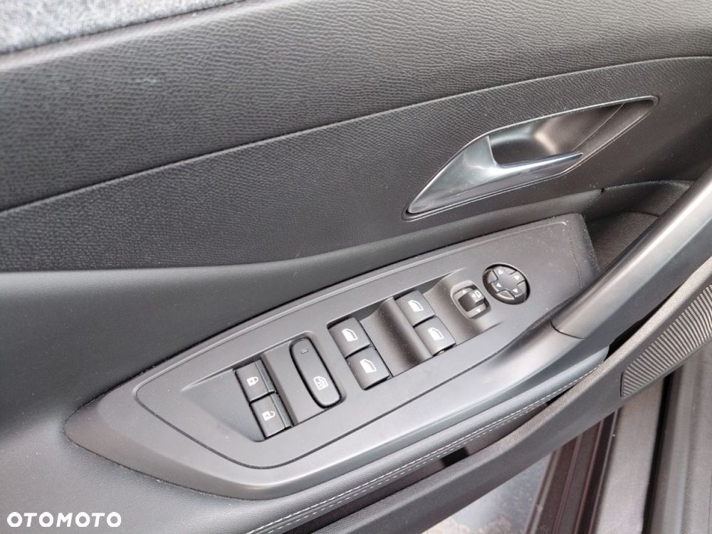 Peugeot 308 - 11