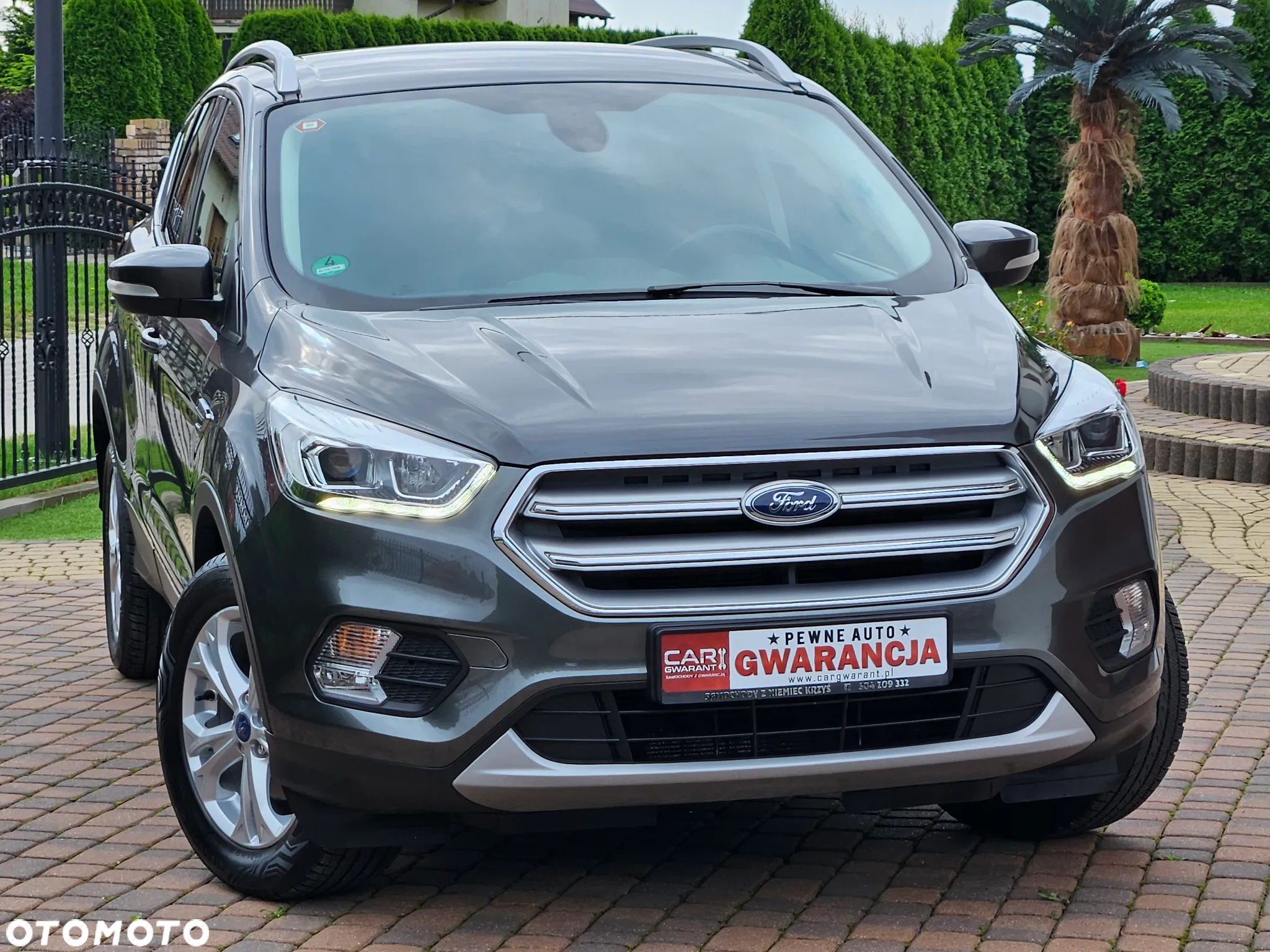 Ford Kuga - 32