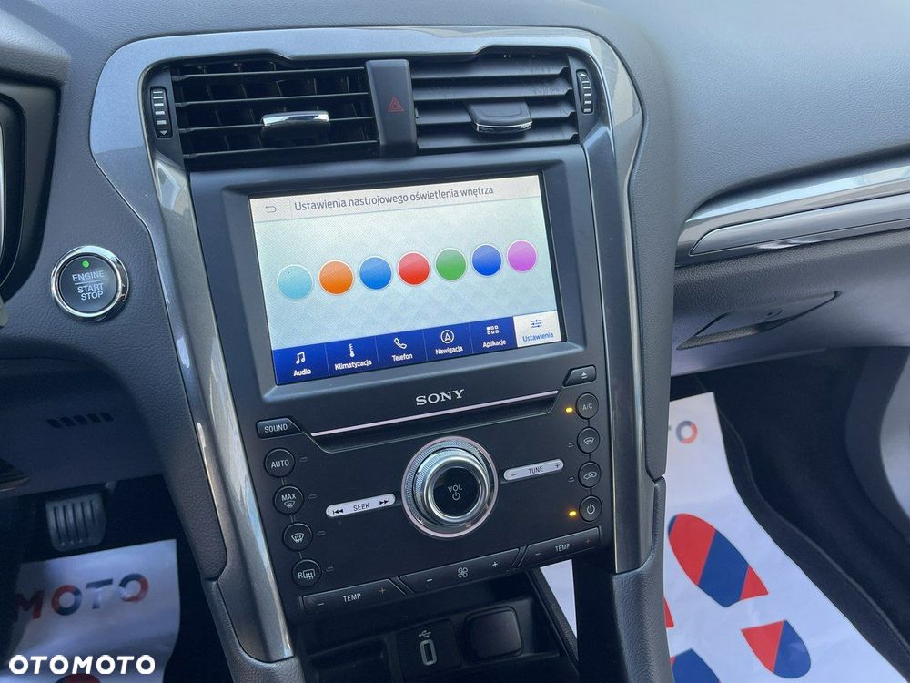Ford Mondeo - 38