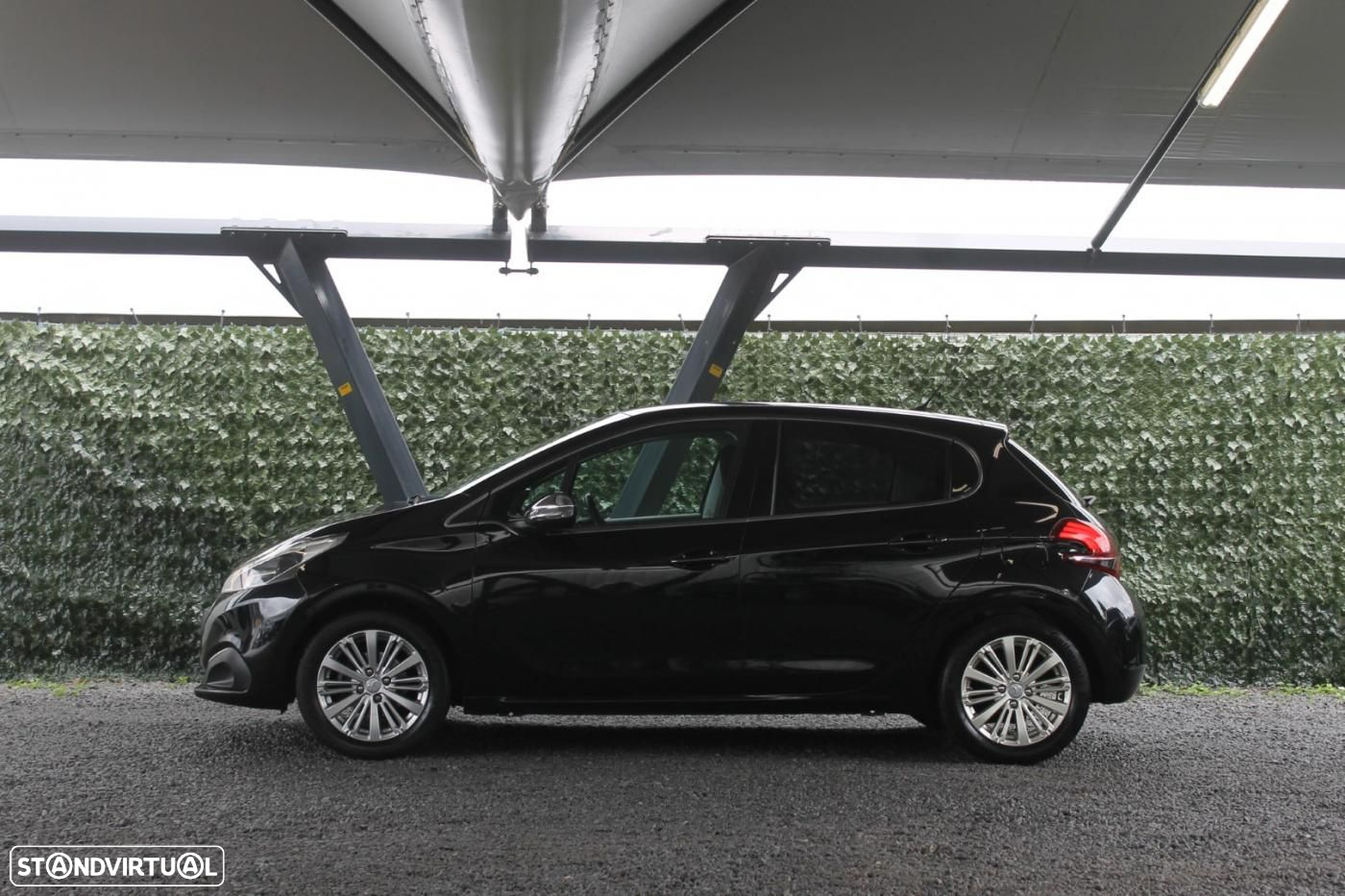 Peugeot 208 1.2 PureTech Allure - 6