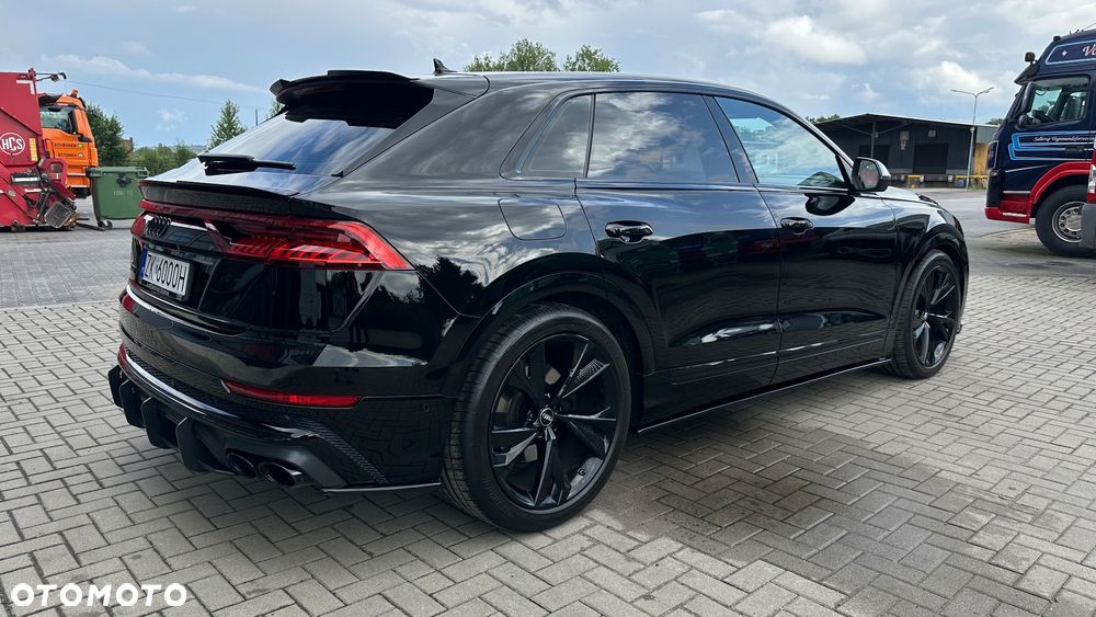 Audi SQ8 - 10