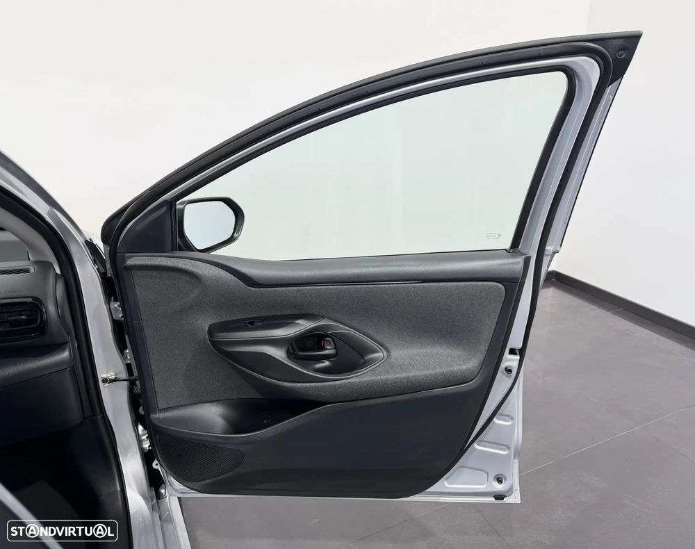 Toyota Yaris 1.0 VVT-i Comfort - 39
