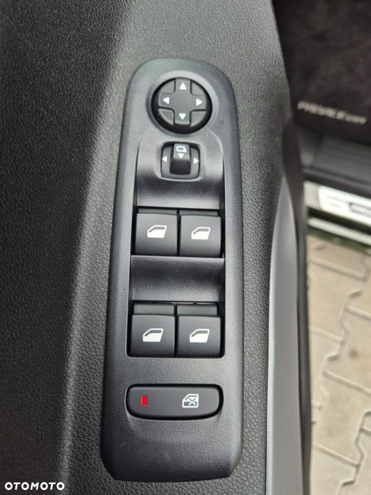 Toyota Proace City Verso Long 1.5 D-4D Family - 10