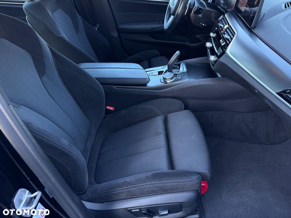 BMW Seria 5 - 30