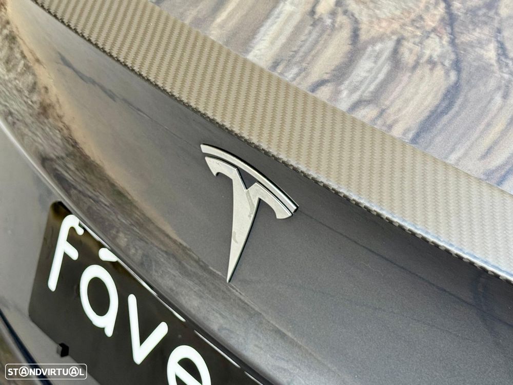 Tesla Model 3 Performance Dual Motor AWD - 17