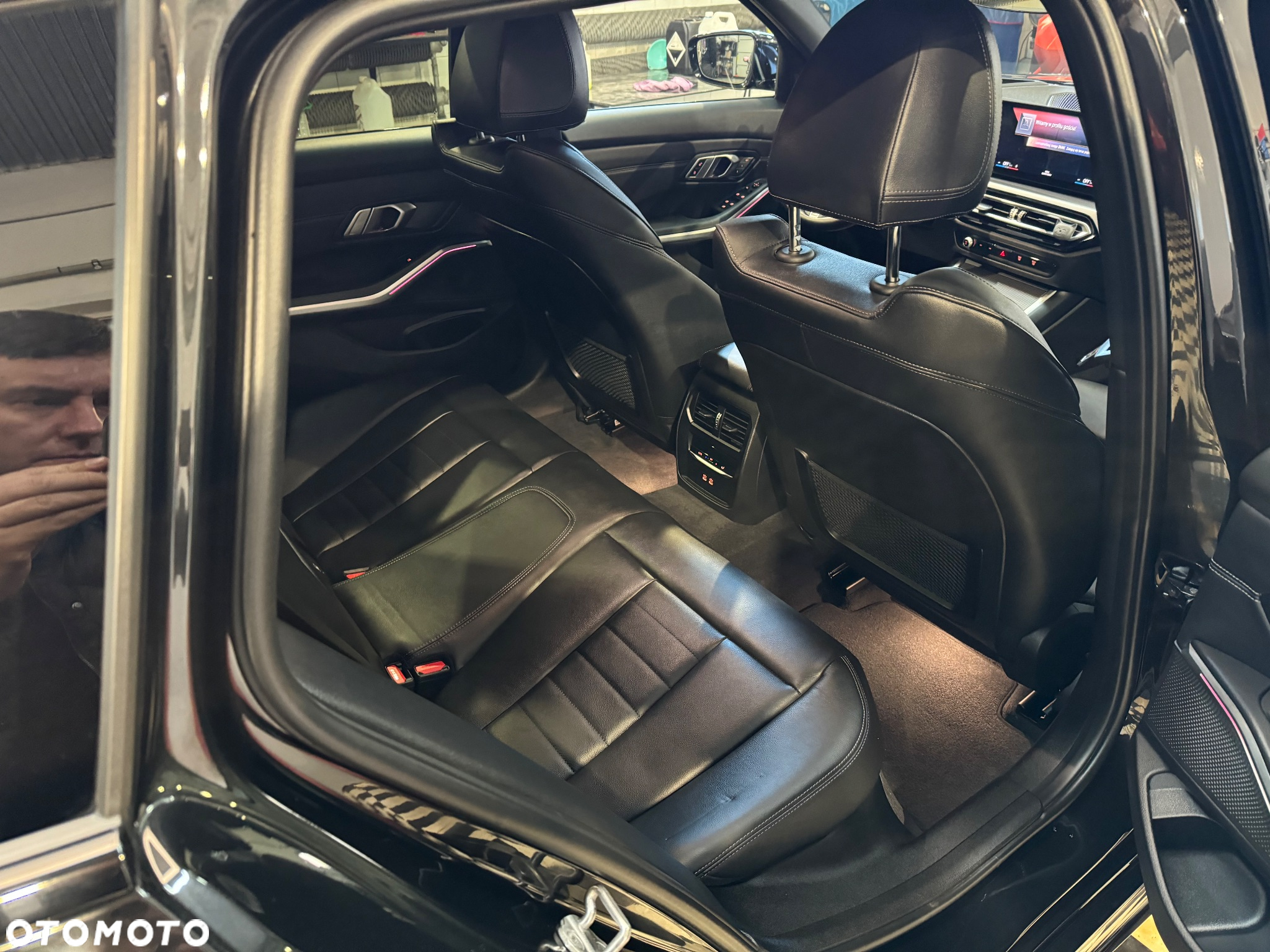 BMW Seria 3 330e Touring M Sport - 13