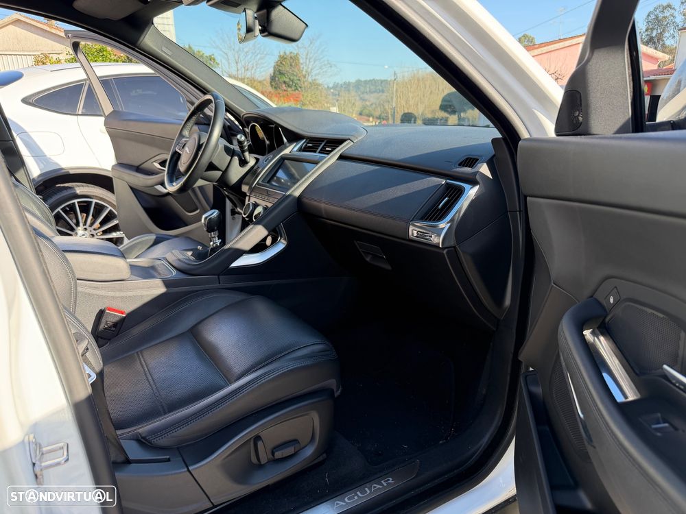 Jaguar E-Pace 2.0 i4D R-Dynamic S - 7