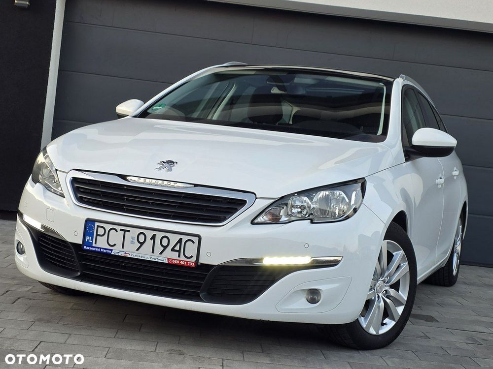 Peugeot 308 - 1