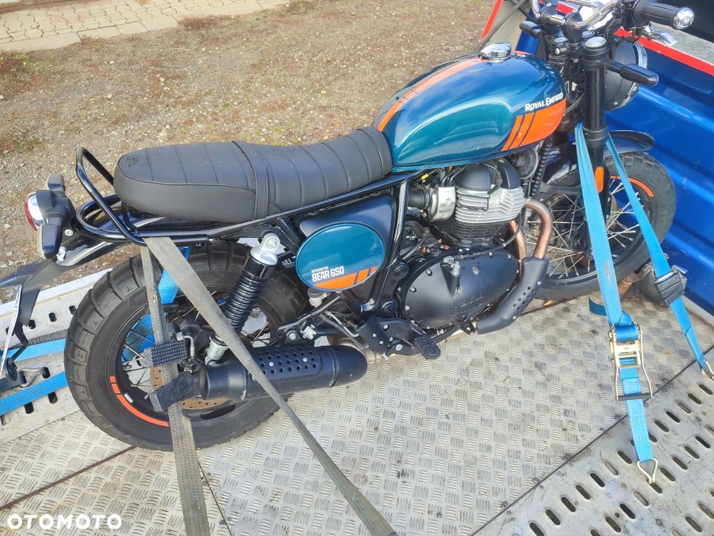 Royal Enfield Bear 650 - 1