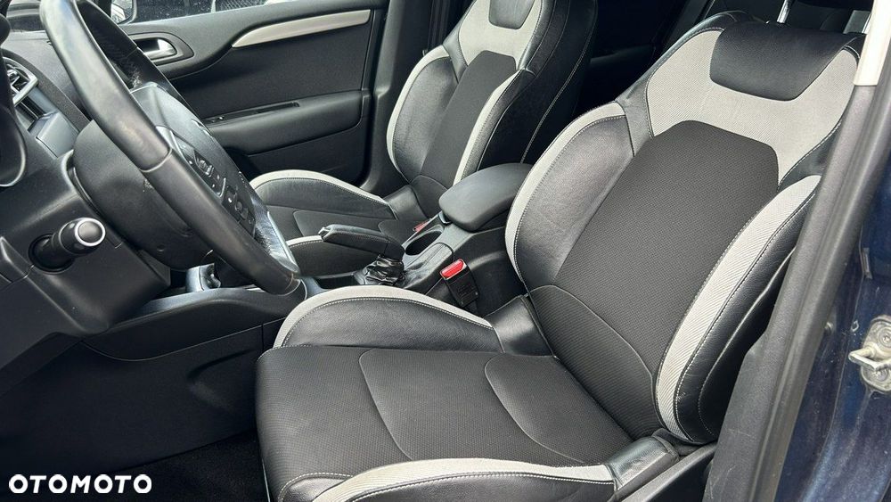 Citroën C4 - 8