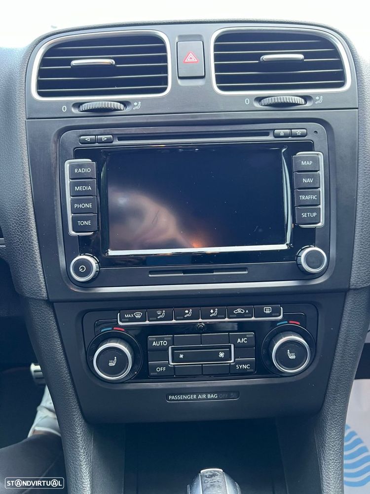 VW Golf 2.0 TSi GTI DSG - 36