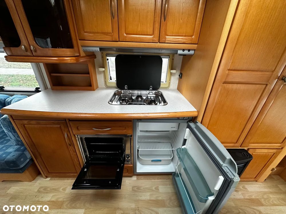 Hobby 620 TRZY SYPIALNIE - 11