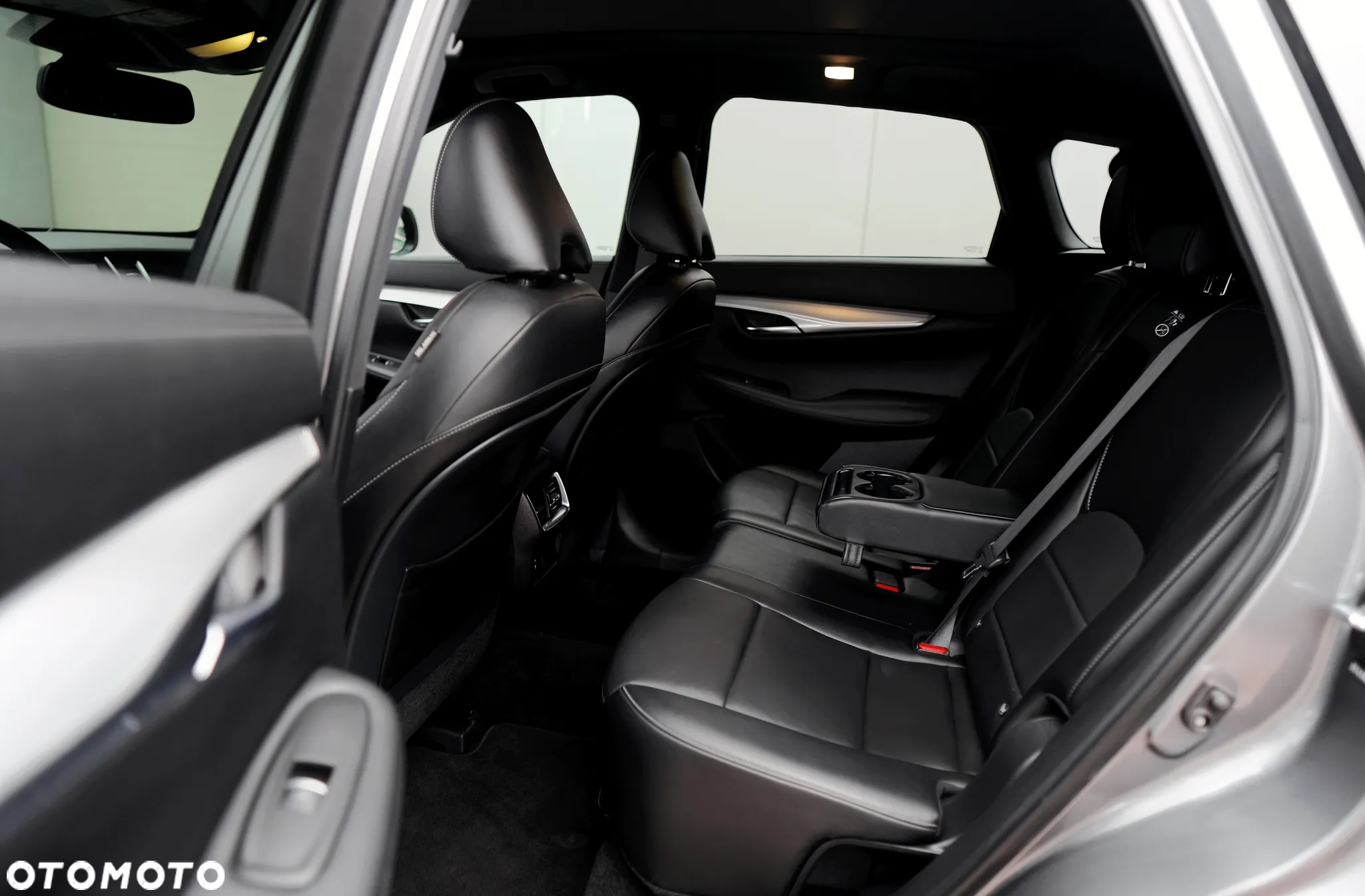 Infiniti QX50 - 29