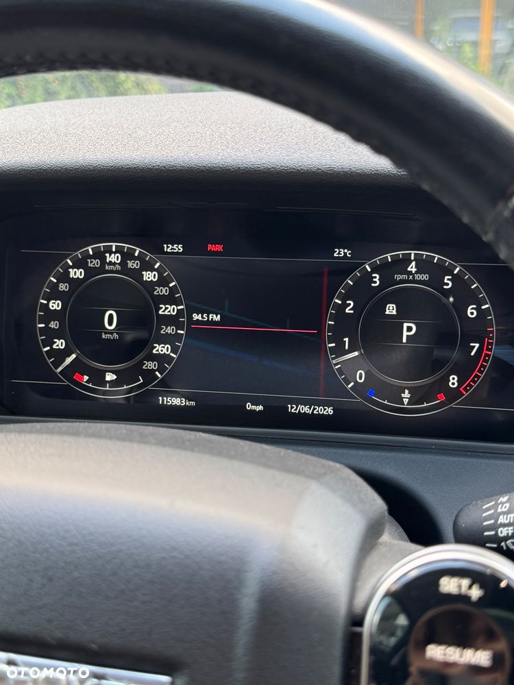 Land Rover Range Rover Velar 3.0 Si6 R-Dynamic SE - 11