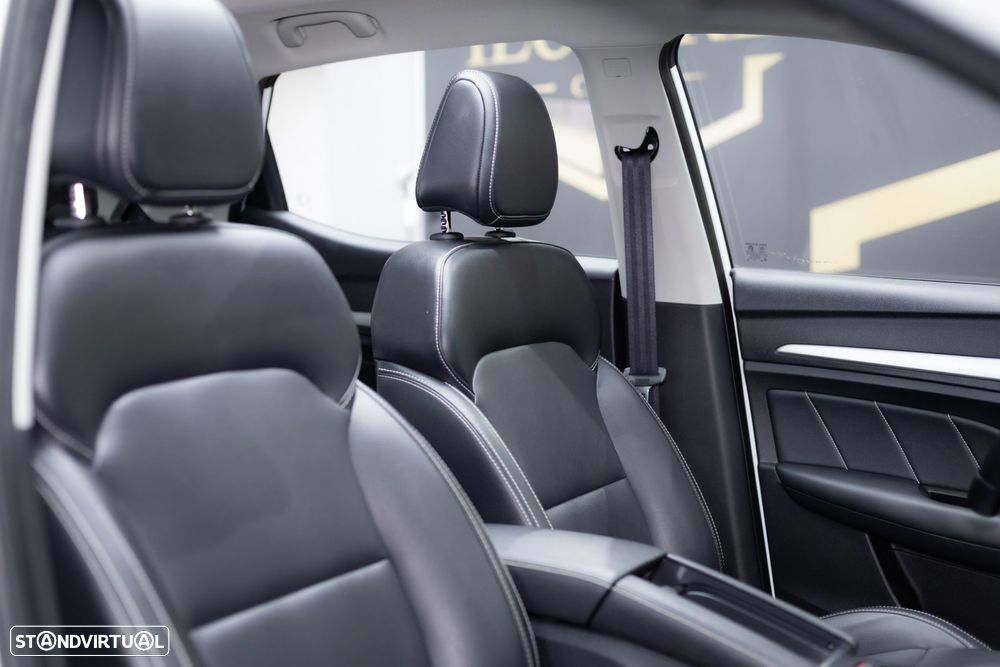 MG ZS EV 44.5 kWh Luxury - 24