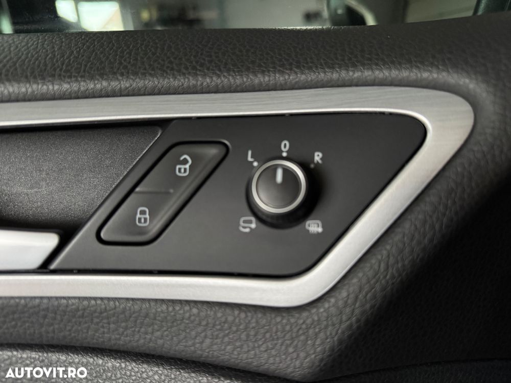 Volkswagen Golf 1.4 TSI BlueMotion Technology DSG Cup - 27