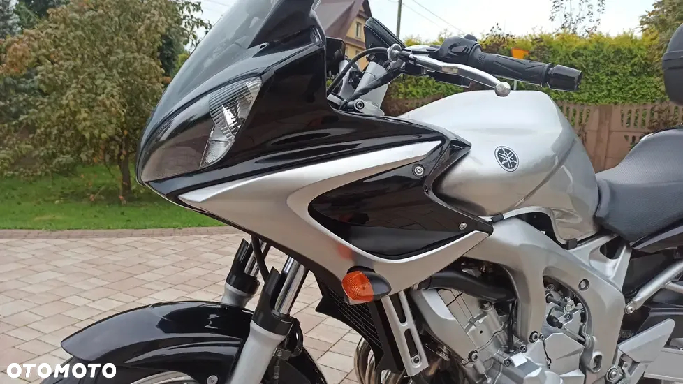 Yamaha FZ6 - 38