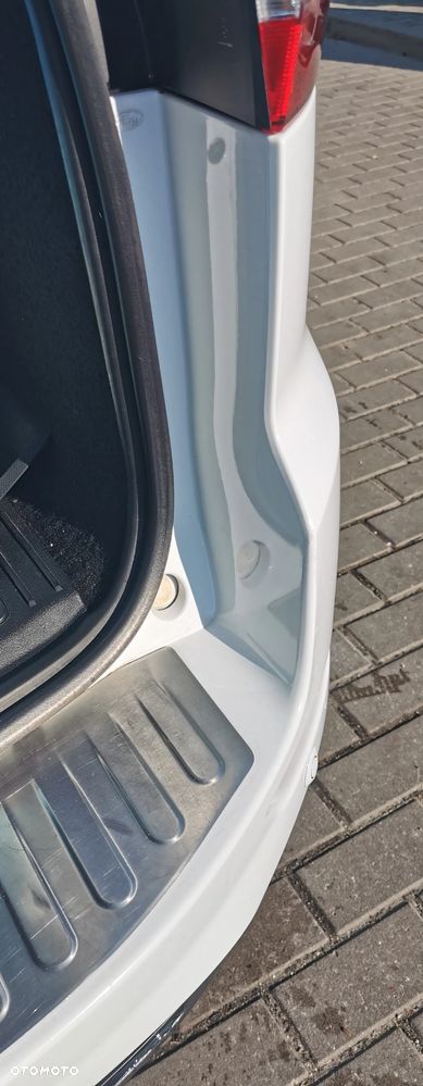 Ford Mondeo 2.0 TDCi Business Edition - 32