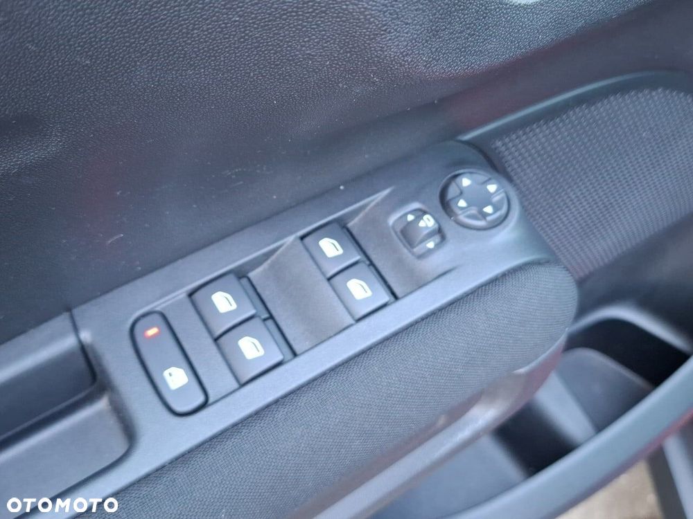 Citroën C3 Aircross 1.2 PureTech Max S&S EAT6 - 18