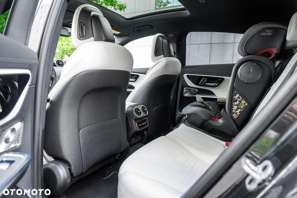 Mercedes-Benz GLC 300 d mHEV 4-Matic AMG Line - 15