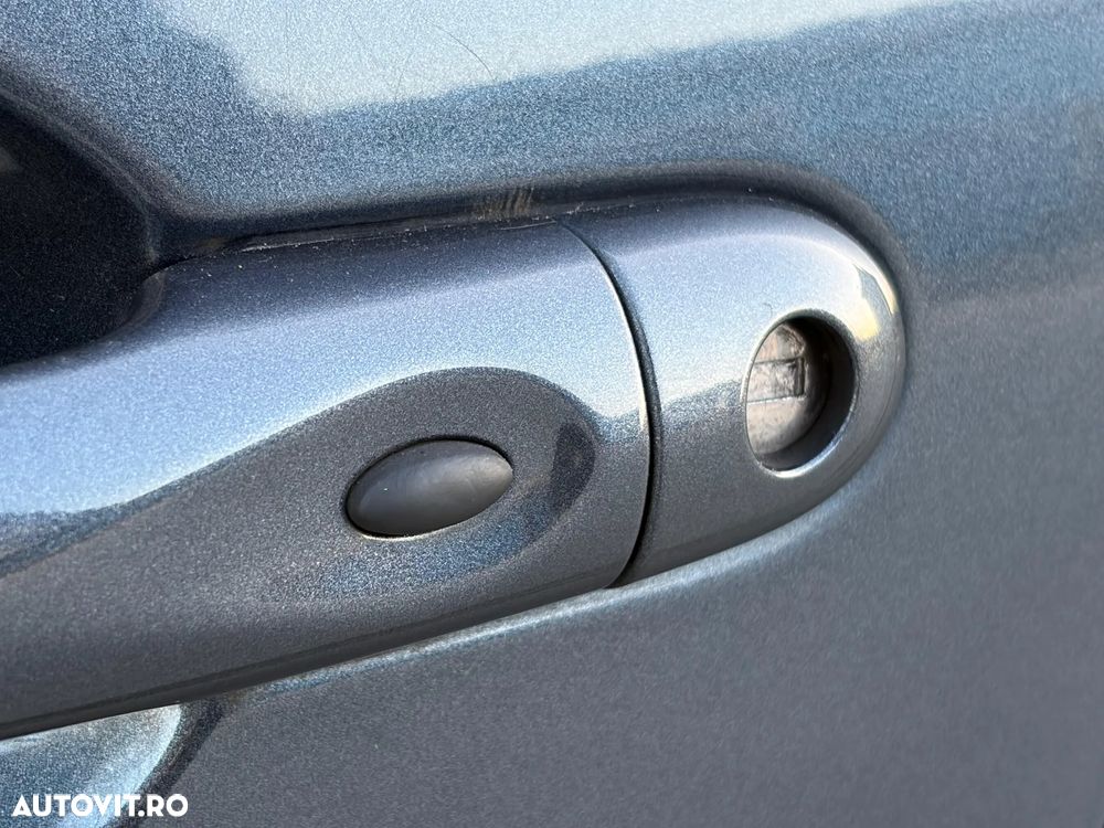 Renault Clio (Energy) TCe 90 Start & Stop LIMITED - 17