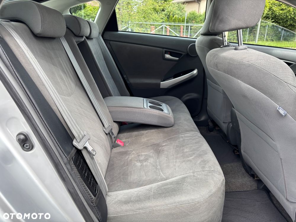 Toyota Prius - 18