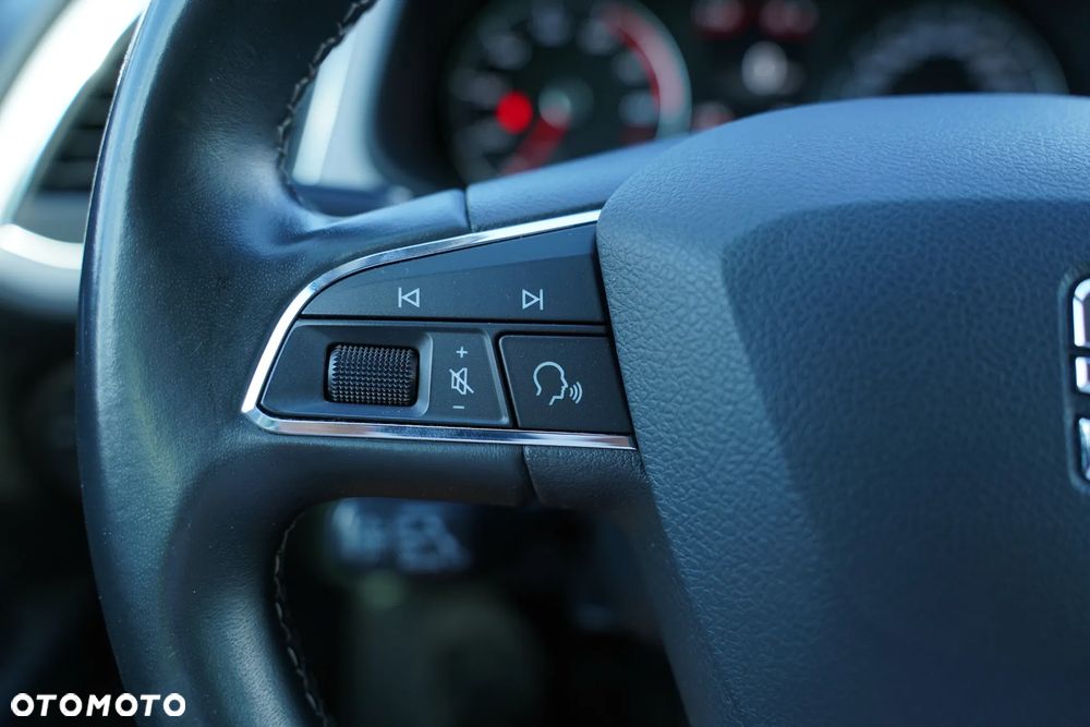 Seat Leon 1.5 eTSI ACT OPF DSG Xcellence - 32