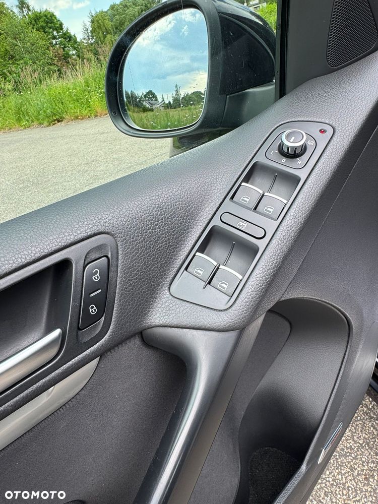 Volkswagen Tiguan 2.0 TSI 4Mot Perfectline R-Style DSG - 15