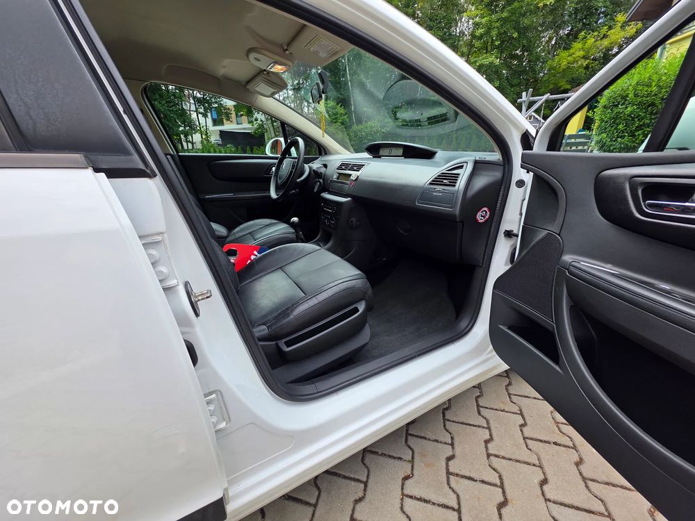 Citroën C4 1.6 HDi Advance - 5