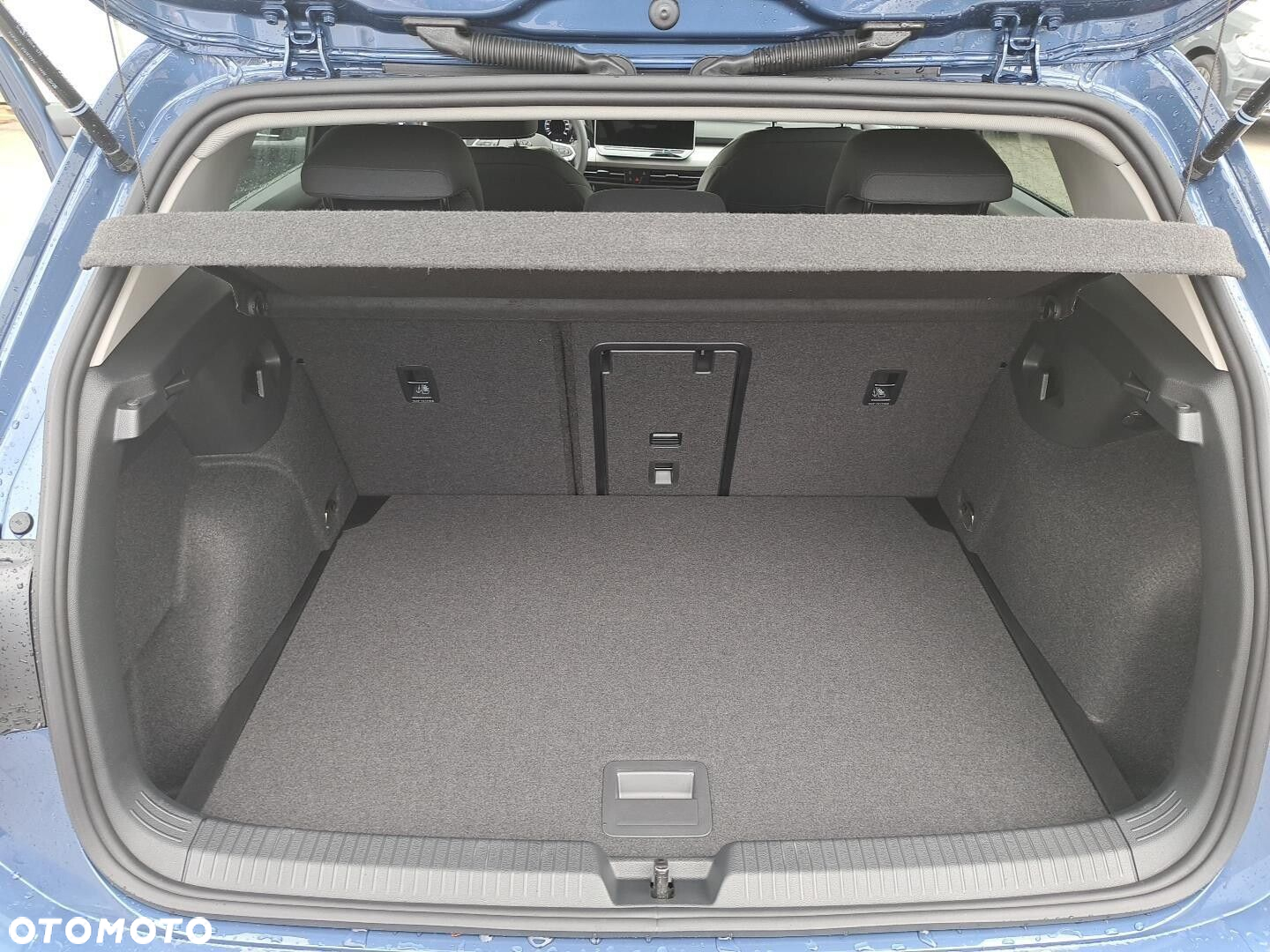 Volkswagen Golf - 17