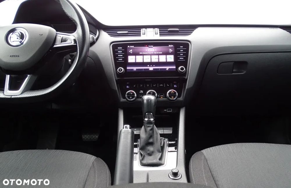 Skoda Octavia 1.8 TSI Style DSG - 27