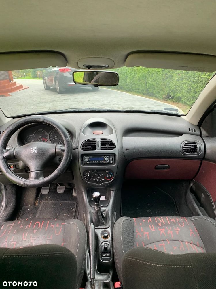 Peugeot 206 - 17