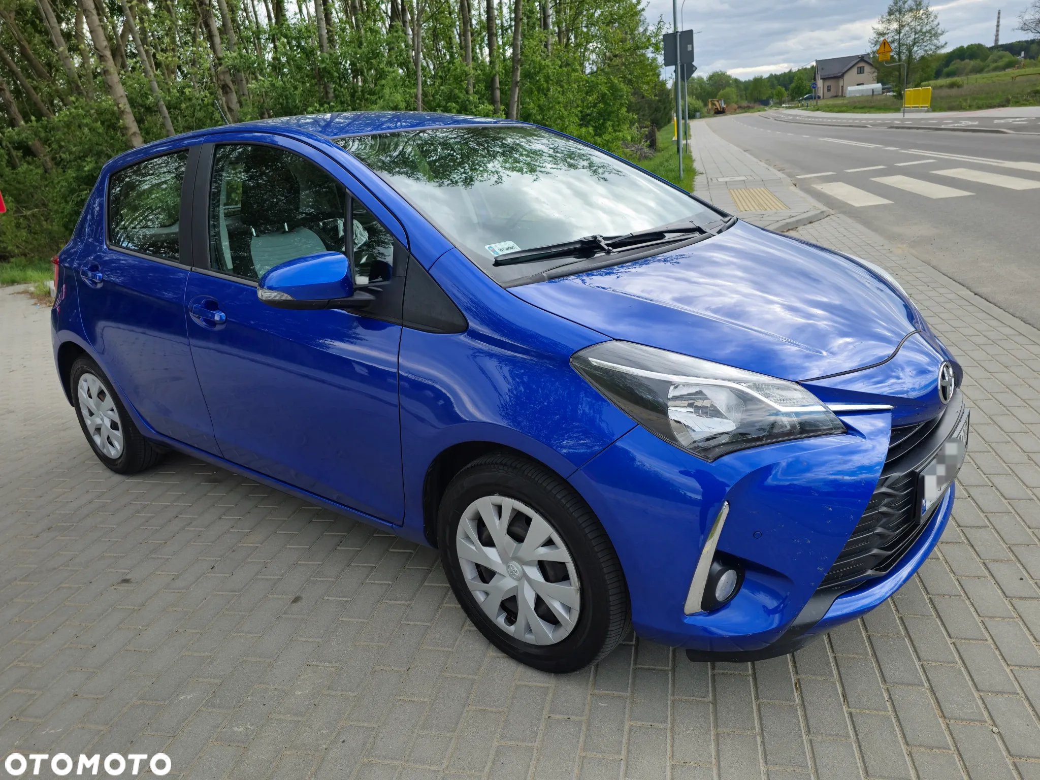 Toyota Yaris 1.5 Premium - 2