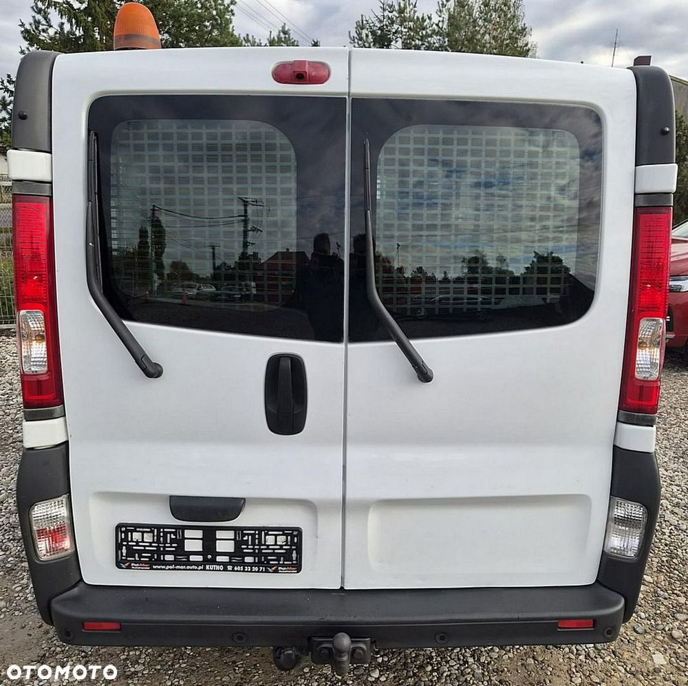 Opel Vivaro - 17