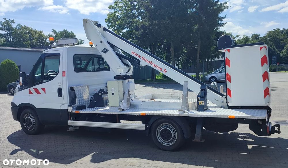Iveco Daily 35 *zwyżka *kosz *Time France LT130TB zadbany niski przebieg - 16